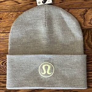 Cozy lululemon Warm Revelation Beanie